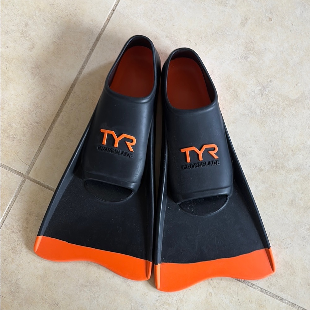 TYR Kids Swim Fins - Black and Orange
